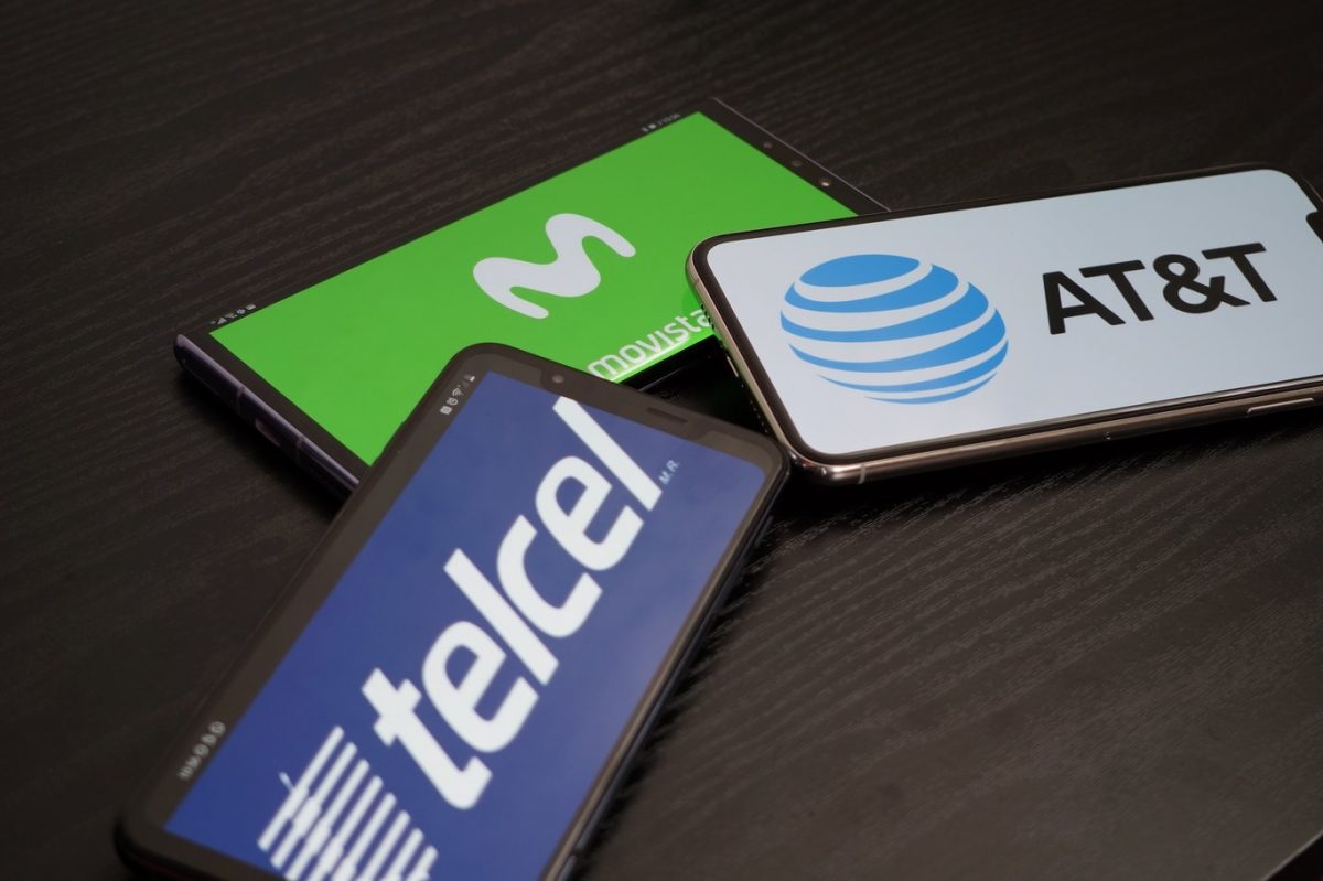 Telcel, AT&T y Movistar están "robando" a usuarios según el PRI, recargas tendrán vigencia de un año si se aprueba esta iniciativa